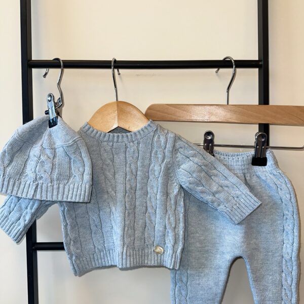 Martin Aranda Gebreide Babyset Blauw – Comfortabele en Stijlvolle Babykleding