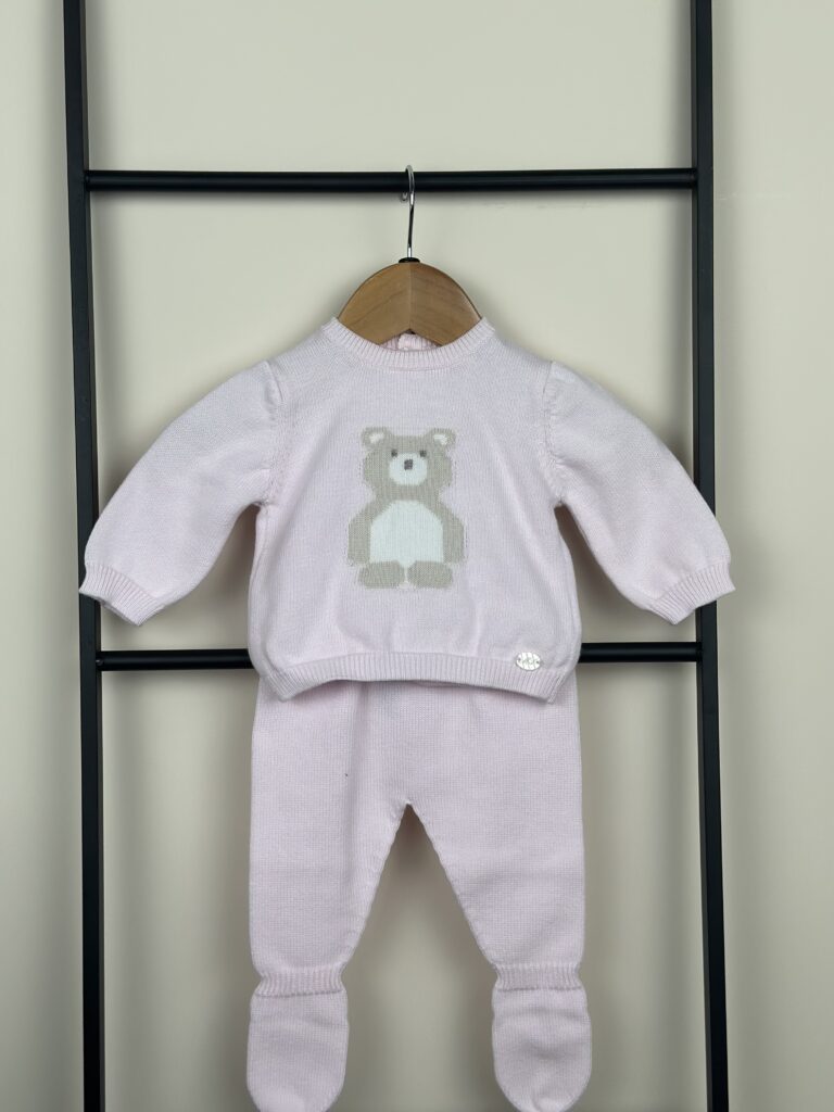 Martin Aranda - Gebreide set met Beer Roze
