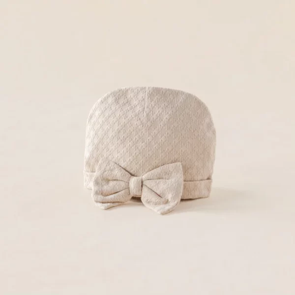 House of Bears - Babymuts Beige Strik Zomer